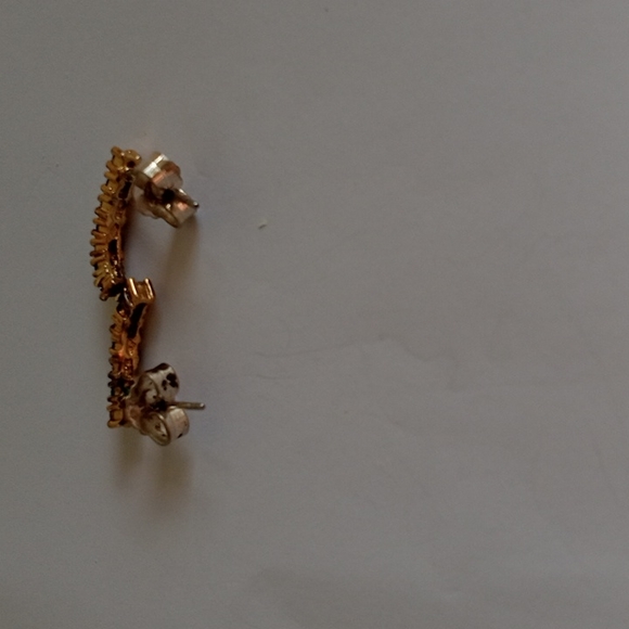 Emerald and Diamond earrings - Picture 4 of 6